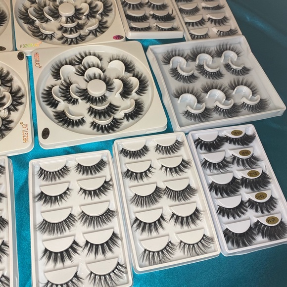 45 pairs of luxury lashes - Picture 3 of 6